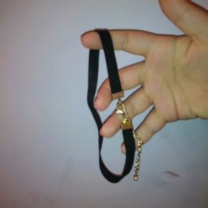 Black choker